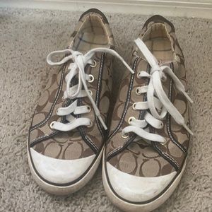 Used coach sneaker